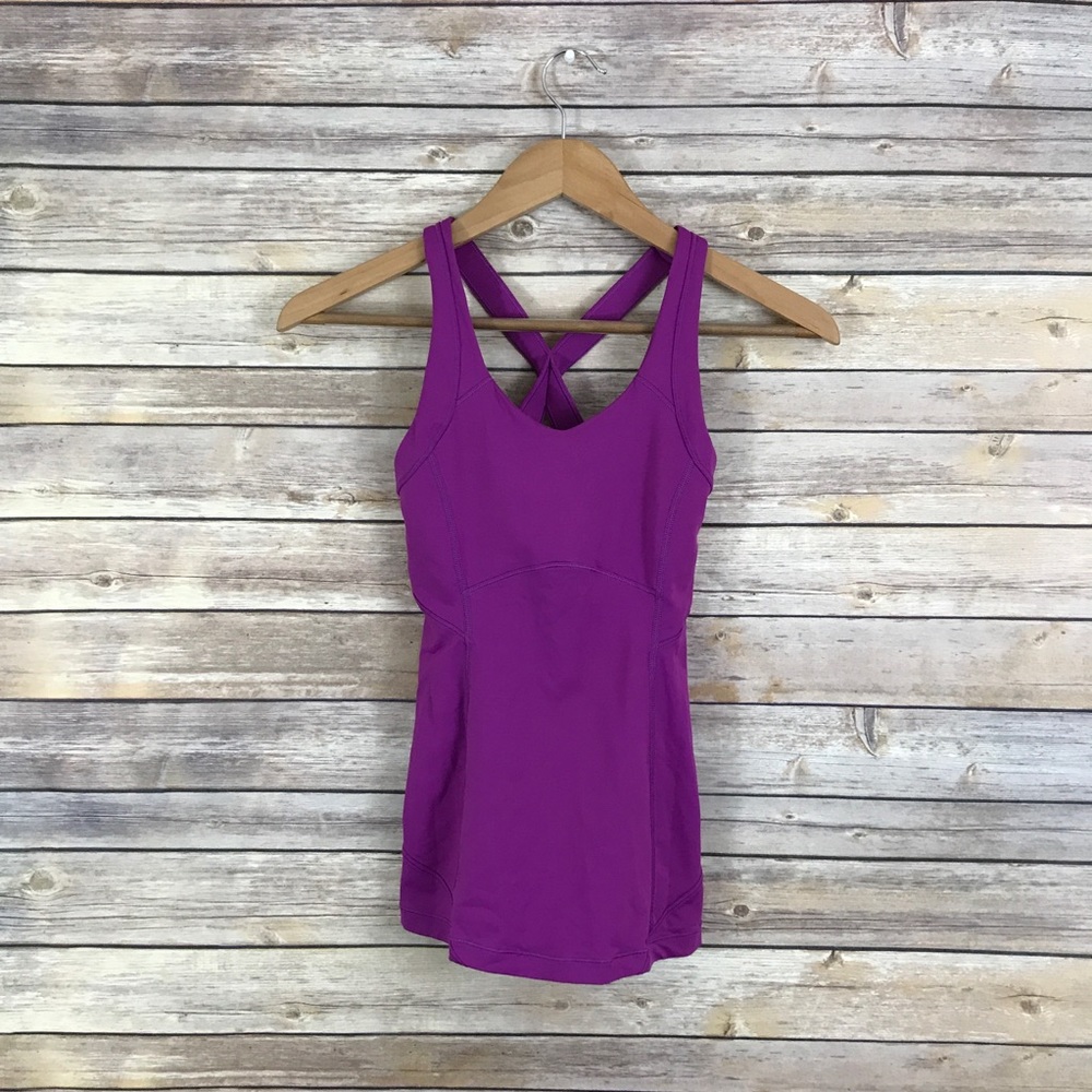 Lululemon tank